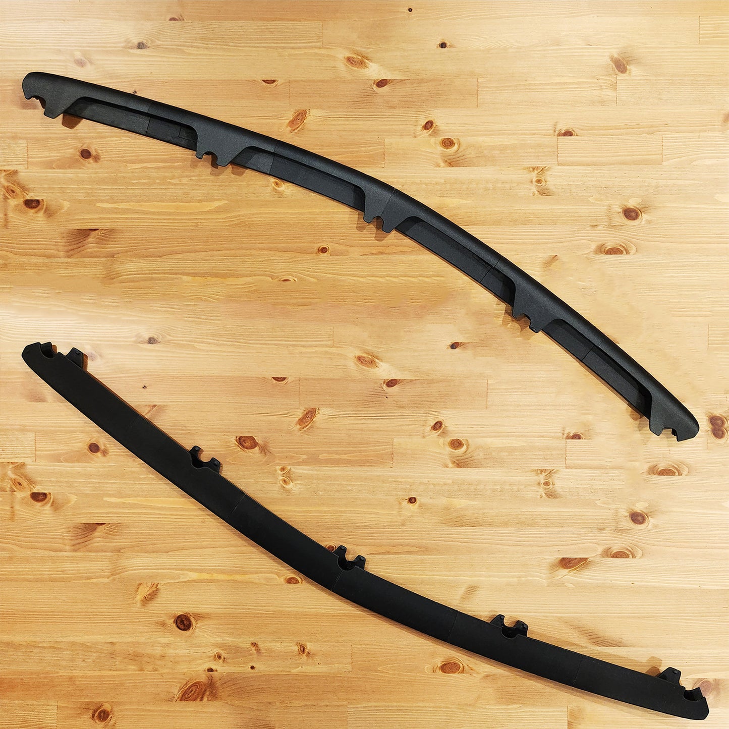 Front Bumper Trim/Grill - Mercedes-Benz CLK55 AMG (W208)